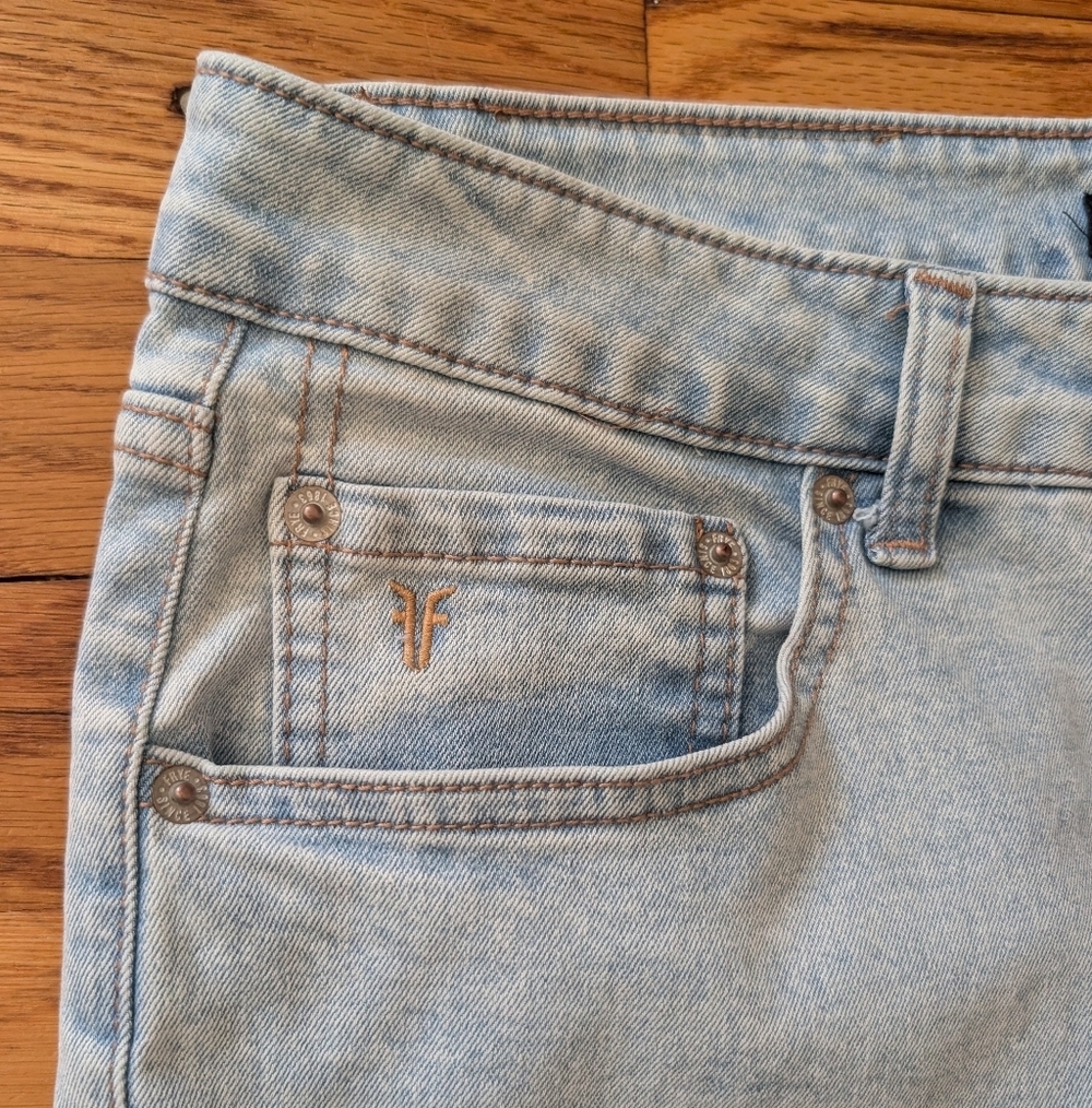 Frye Light Wash Rolled Cuff Jeans - Picture 4 of 8